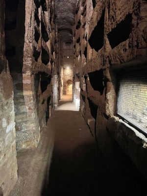 The Catacombs of San Sebastian! Exploring Ancient Roman Burial Practices Through Frescoed Walls